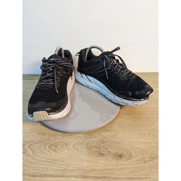 hoka one one clifton 6 black white